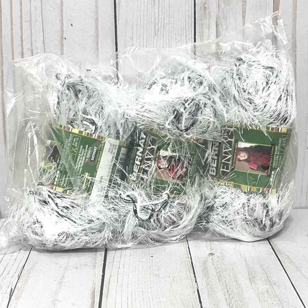BERNAT ENVY YARN Eyelash Winter White #5 Bulky 1.75 oz Lot of 3 Skeins NEW!!